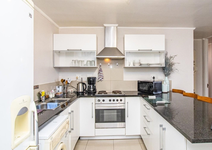 2 Bedroom Property for Sale in Gansbaai Central Western Cape